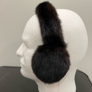 GENUINE MINK ear muffs!!! Black Ranch. Padded on Ear side. Excellent Condition